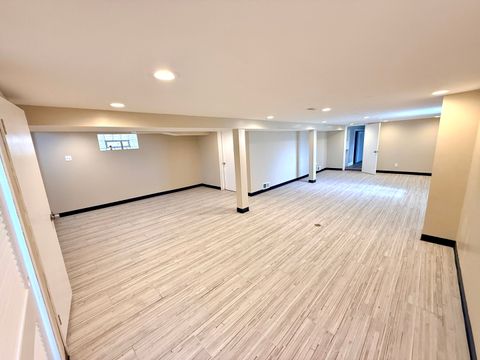 Tiny photo for 8958 S Oglesby Avenue, Chicago, IL 60617 (MLS # 12621798)