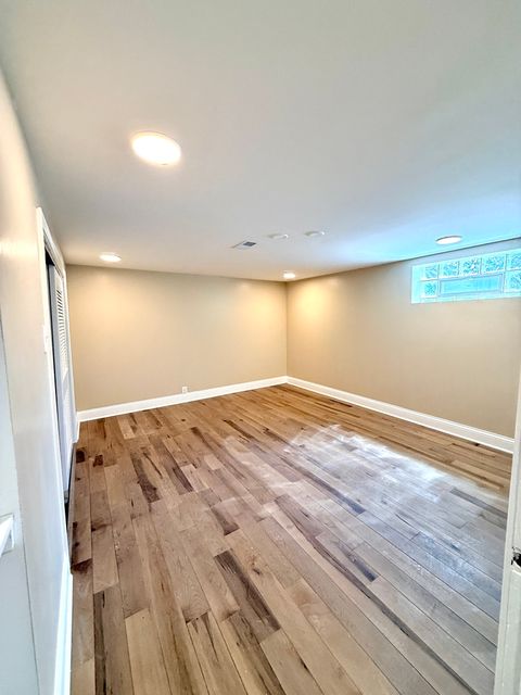 Tiny photo for 8958 S Oglesby Avenue, Chicago, IL 60617 (MLS # 12621798)