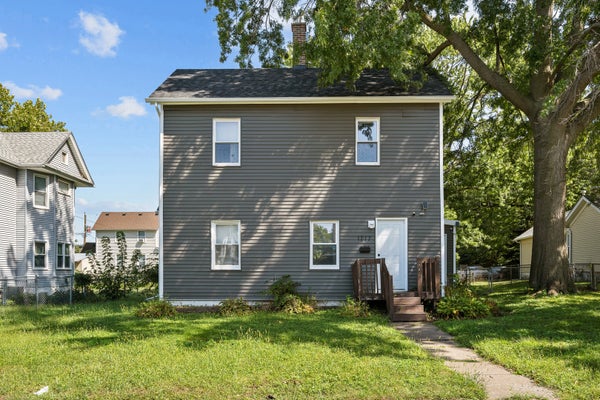 1717 ESPLANADE AVE, DAVENPORT, IA 52803 - Image e04cfbcc0de49ca01cde13933d5cccd7/2763051650