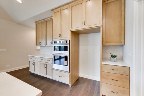 Tiny photo for 495 CORA Lane, St. Charles, IL 60174 (MLS # 12692514)