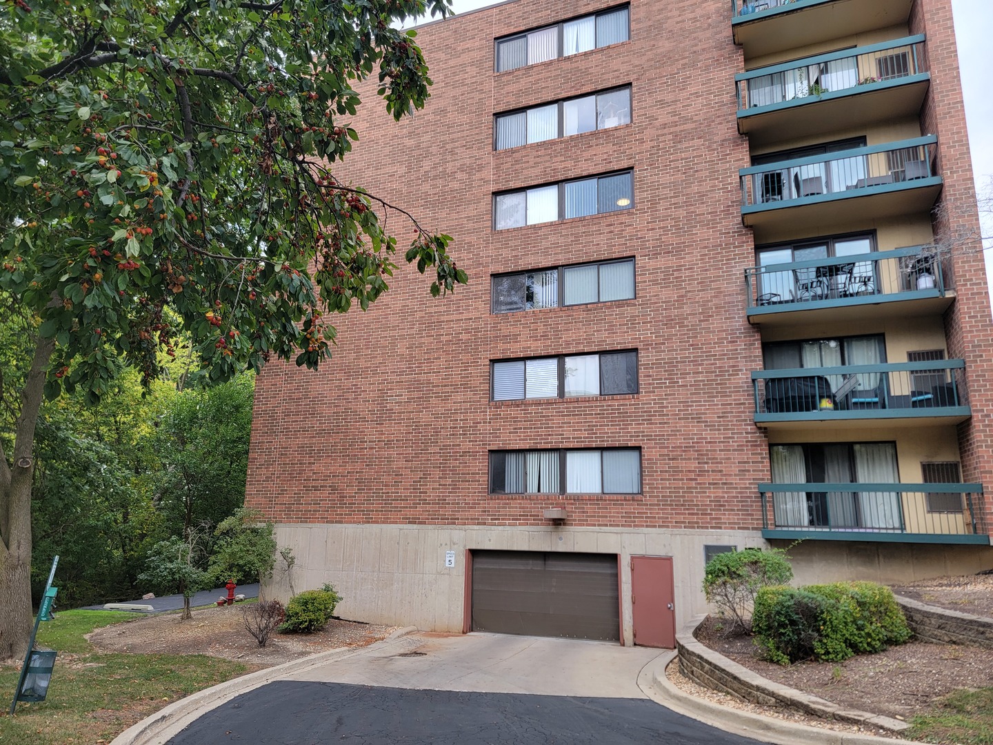 1800 Huntington Boulevard AE507
