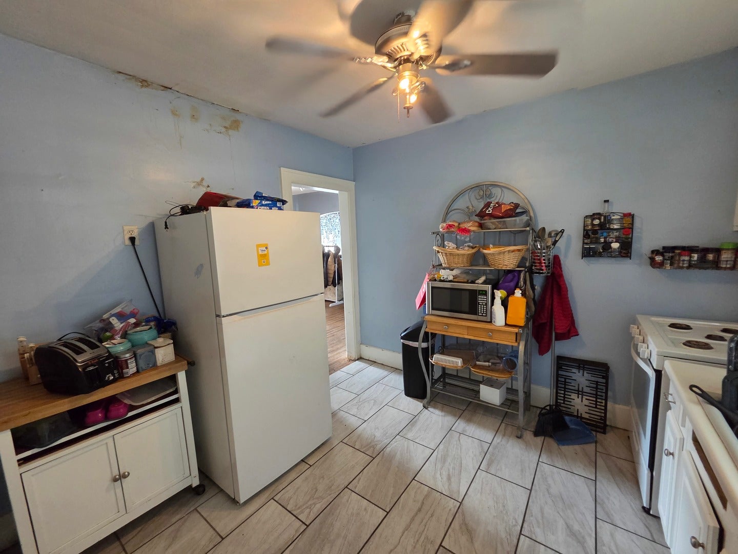 1705 English Street