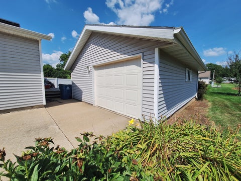Tiny photo for 303 Prairie Street, Spring Valley, IL 61362 (MLS # 12708639)