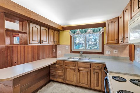 Tiny photo for 1505 S Stewart Avenue, Lombard, IL 60148 (MLS # 12596832)