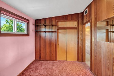 Tiny photo for 1505 S Stewart Avenue, Lombard, IL 60148 (MLS # 12596832)