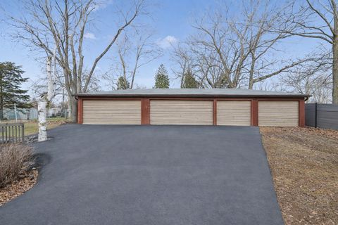 Tiny photo for 1505 S Stewart Avenue, Lombard, IL 60148 (MLS # 12596832)