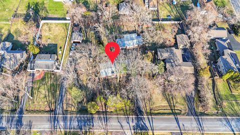 Tiny photo for 1505 S Stewart Avenue, Lombard, IL 60148 (MLS # 12596832)