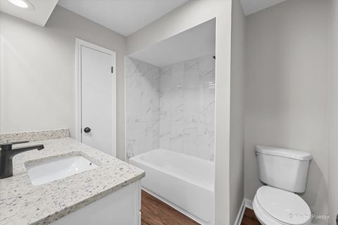 Tiny photo for 5005 N Avers Avenue, Chicago, IL 60625 (MLS # 12537754)