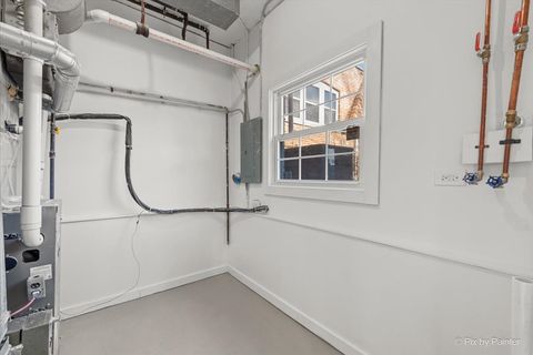 Tiny photo for 5005 N Avers Avenue, Chicago, IL 60625 (MLS # 12537754)