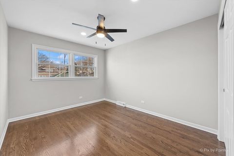 Tiny photo for 5005 N Avers Avenue, Chicago, IL 60625 (MLS # 12537754)