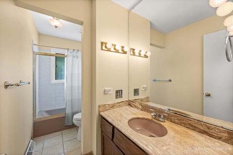 Tiny photo for 418 N Regal Court, Addison, IL 60101 (MLS # 12790140)