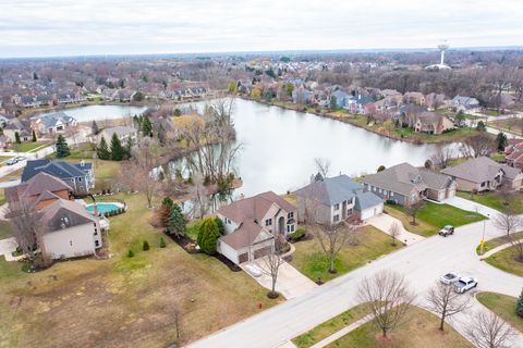 Tiny photo for 808 Wedgewood Drive, Crystal Lake, IL 60014 (MLS # 12609576)