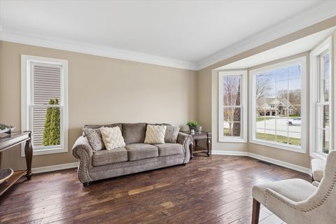 Tiny photo for 808 Wedgewood Drive, Crystal Lake, IL 60014 (MLS # 12609576)