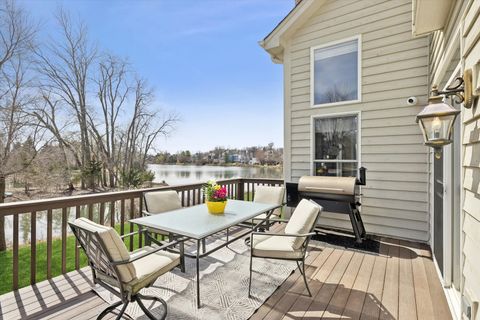 Tiny photo for 808 Wedgewood Drive, Crystal Lake, IL 60014 (MLS # 12609576)