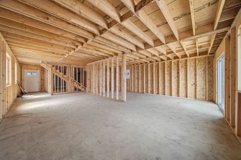 Tiny photo for 15241 7th Avenue, Phoenix, IL 60426 (MLS # 12626060)