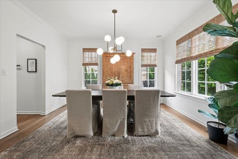 Tiny photo for 9550 Central Park Avenue, Evanston, IL 60203 (MLS # 12678839)