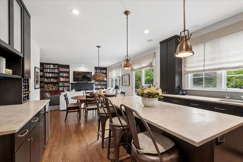 Tiny photo for 9550 Central Park Avenue, Evanston, IL 60203 (MLS # 12678839)