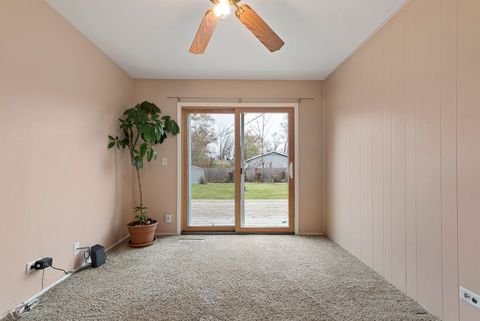 Tiny photo for 18596 W Karen Lane, Gurnee, IL 60031 (MLS # 12518950)