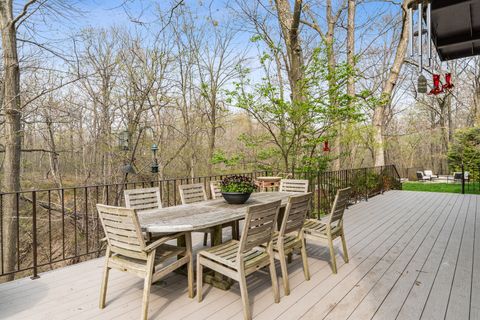 Tiny photo for 1170 Turicum Road, Lake Forest, IL 60045 (MLS # 12568969)