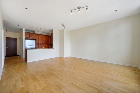 Tiny photo for 1255 S STATE Street #1913, Chicago, IL 60605 (MLS # 12623706)