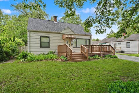 Photo of 610 S Western Avenue, Champaign, IL 61821 (MLS # 12627006)