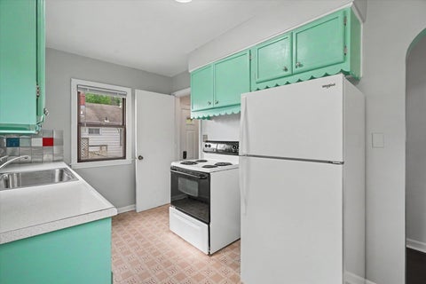 Tiny photo for 610 S Western Avenue, Champaign, IL 61821 (MLS # 12627006)