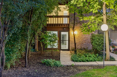 Tiny photo for 5931 Meadow Drive #157A, Lisle, IL 60532 (MLS # 12779747)
