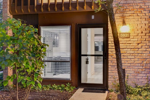 Tiny photo for 5931 Meadow Drive #157A, Lisle, IL 60532 (MLS # 12779747)