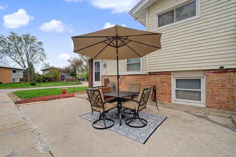 Tiny photo for 103 Willow Street, Park Forest, IL 60466 (MLS # 12620027)