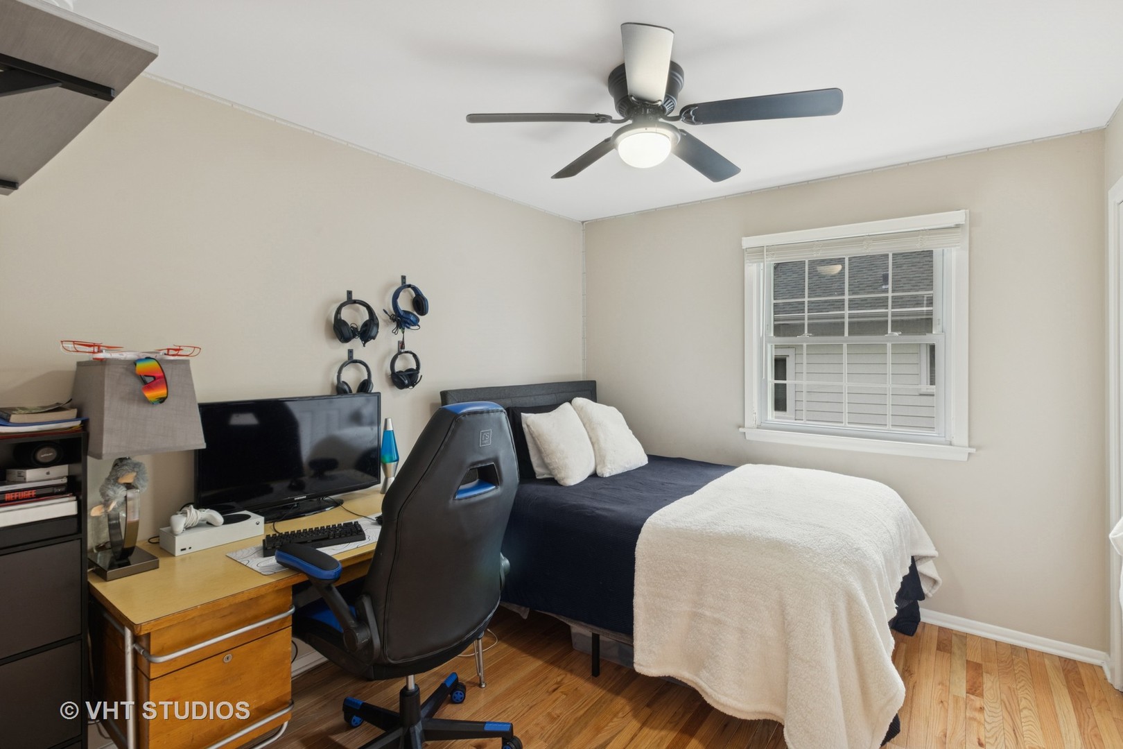 Palatine, Illinois 60067, United States, 4 Bedrooms Bedrooms, ,2 BathroomsBathrooms,Residential,Active,229224