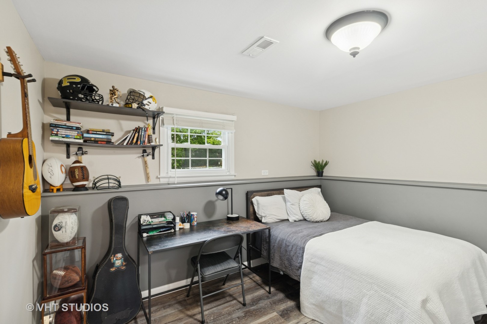 Palatine, Illinois 60067, United States, 4 Bedrooms Bedrooms, ,2 BathroomsBathrooms,Residential,Active,229224