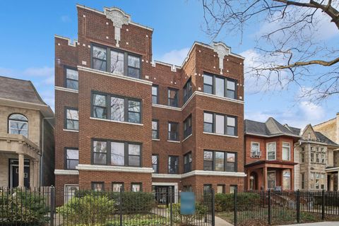 Photo of 1313 W Pratt Boulevard #2W, Chicago, IL 60626 (MLS # 12587646)