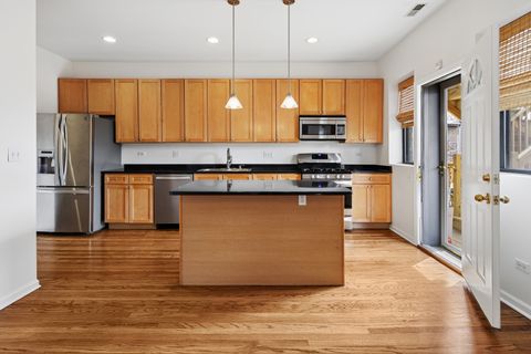 Tiny photo for 1313 W Pratt Boulevard #2W, Chicago, IL 60626 (MLS # 12587646)