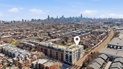 Photo of 1735 W Diversey Parkway #409, Chicago, IL 60614 (MLS # 12604251)