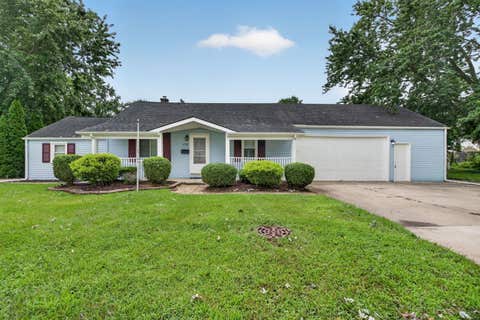 Tiny photo for 1721 Kelly Avenue, Crest Hill, IL 60403 (MLS # 12732431)
