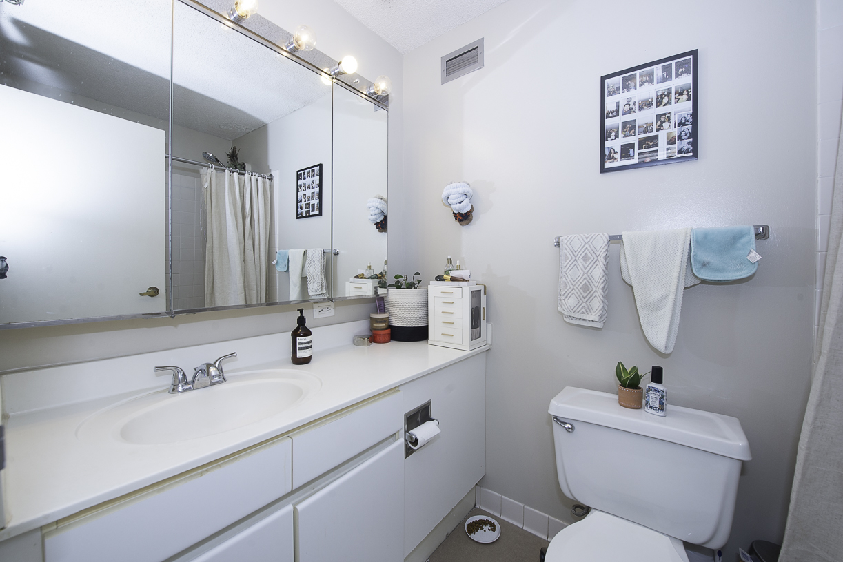 440 N Wabash Avenue 1710