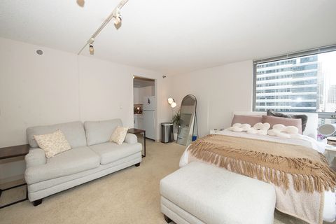 Tiny photo for 440 N Wabash Avenue #1710, Chicago, IL 60611 (MLS # 12604965)