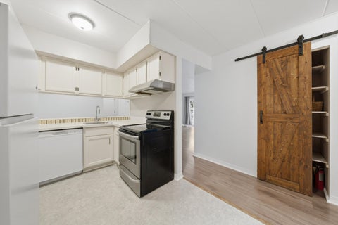 Tiny photo for 7505 175th Street #124, Tinley Park, IL 60477 (MLS # 12726620)