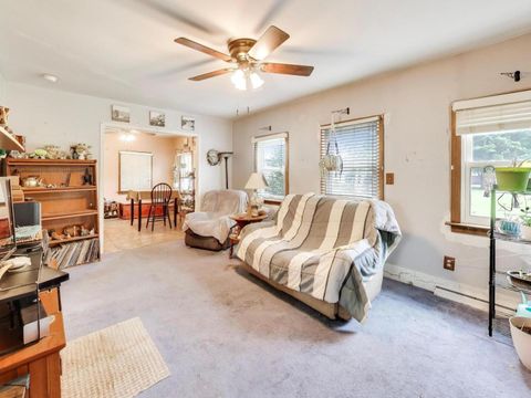 Tiny photo for 2516 Bittersweet Avenue, Holiday Hills, IL 60051 (MLS # 12664294)