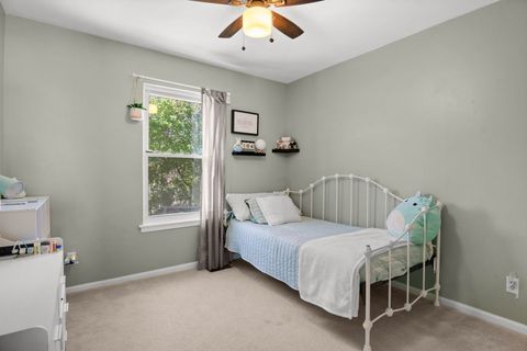 Tiny photo for 542 Waterford Drive, Oswego, IL 60543 (MLS # 12625634)