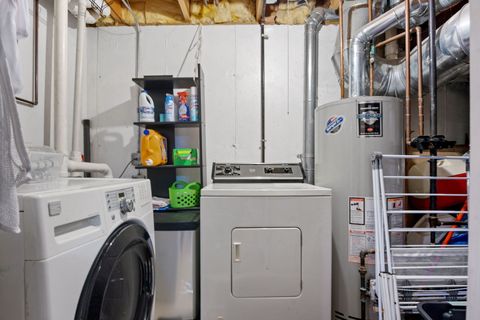 Tiny photo for 542 Waterford Drive, Oswego, IL 60543 (MLS # 12625634)