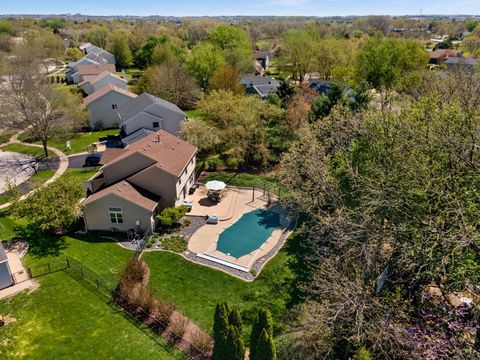 Tiny photo for 542 Waterford Drive, Oswego, IL 60543 (MLS # 12625634)