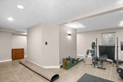 Tiny photo for 542 Waterford Drive, Oswego, IL 60543 (MLS # 12625634)