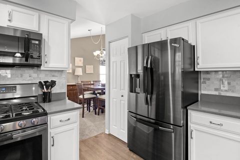 Tiny photo for 542 Waterford Drive, Oswego, IL 60543 (MLS # 12625634)