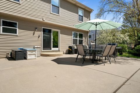 Tiny photo for 542 Waterford Drive, Oswego, IL 60543 (MLS # 12625634)