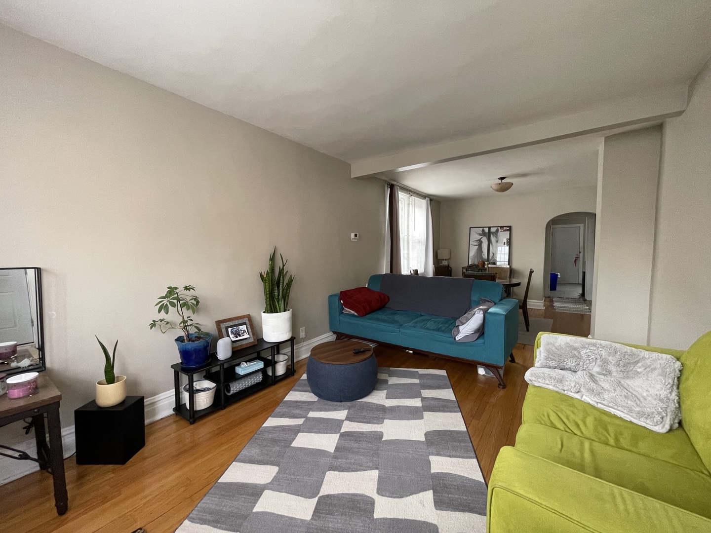 2017 W Norwood Street