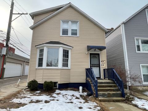 2017 W Norwood Street Chicago IL 60659