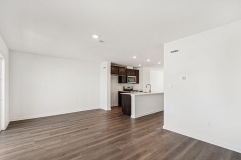 Tiny photo for 1395 Oakfield Lane, Pingree Grove, IL 60140 (MLS # 12533096)