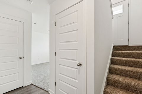 Tiny photo for 1395 Oakfield Lane, Pingree Grove, IL 60140 (MLS # 12533096)