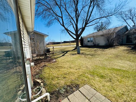 Tiny photo for 923 Daniels Court, Schaumburg, IL 60194 (MLS # 12623348)
